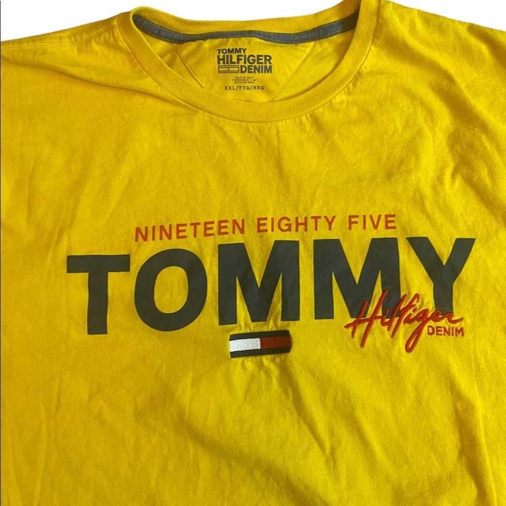 Vintage Tommy Hilfiger size 2XL T-shirt - image 3