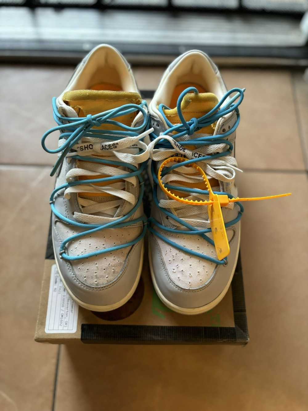 Nike × Off-White Nike Dunk Low Off White Lot 02 - image 2