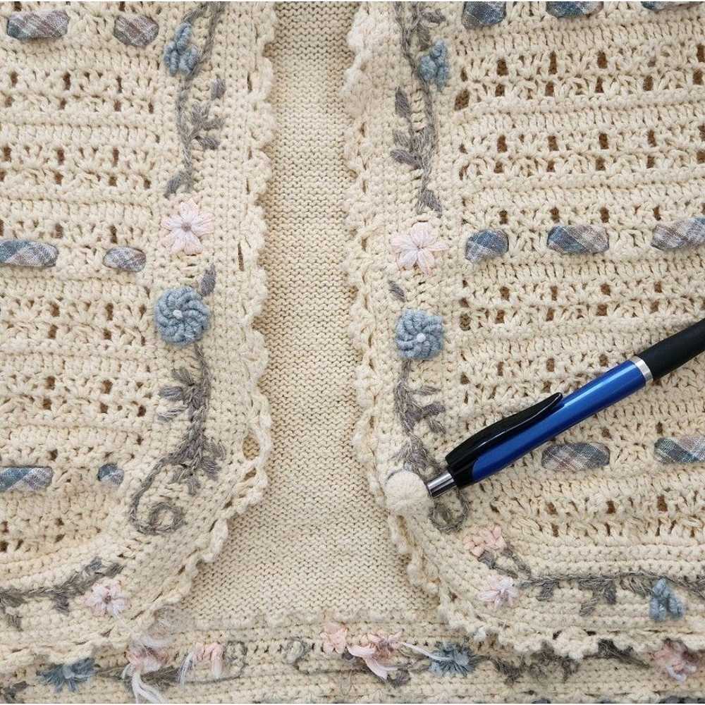 Koret Francisco Crochet Floral Grannycore Vest Si… - image 4
