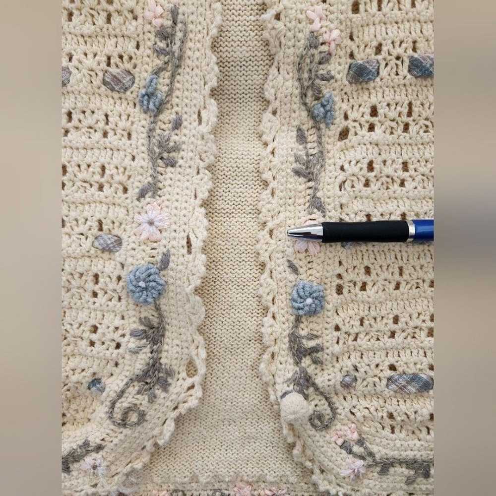 Koret Francisco Crochet Floral Grannycore Vest Si… - image 5
