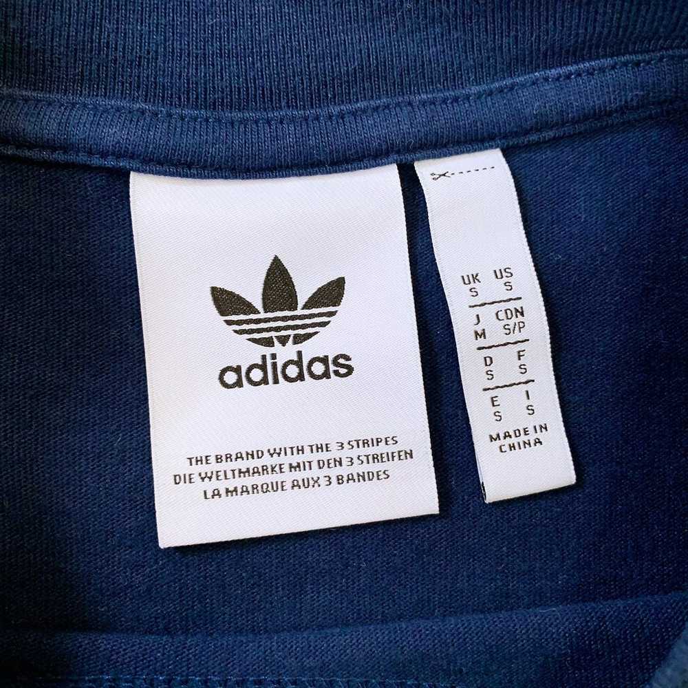 Adidas originals oversized T-Shirt - image 3