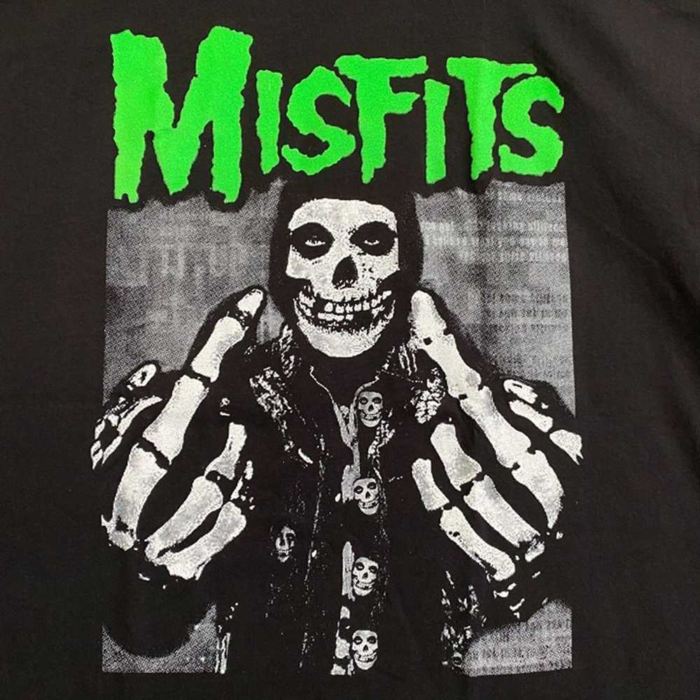 Misfits Punk Tee Size 2XL - image 2