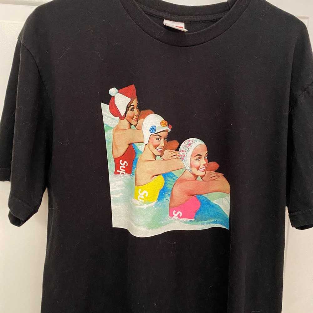 お得在庫Supreme swimmers T Tシャツ/カットソー(半袖/袖なし)