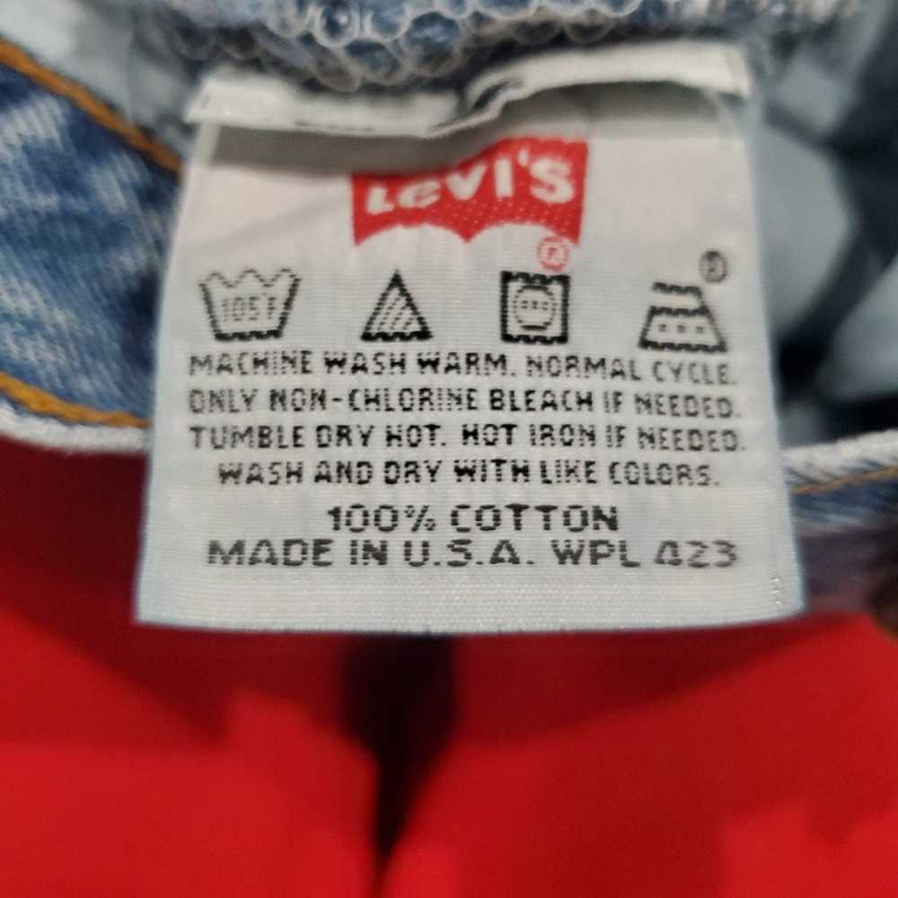 VINTAGE LEVIS 501 JEANS MADE IN USA - image 10