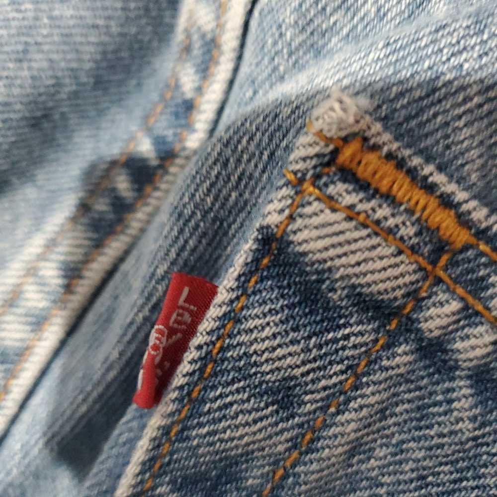VINTAGE LEVIS 501 JEANS MADE IN USA - image 9