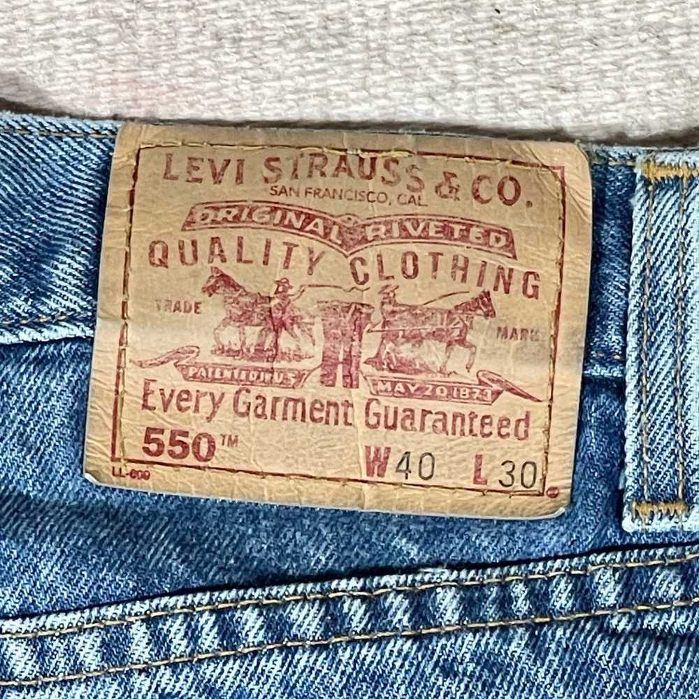 40w 90s Vintage Levi's 550 Jeans - image 2