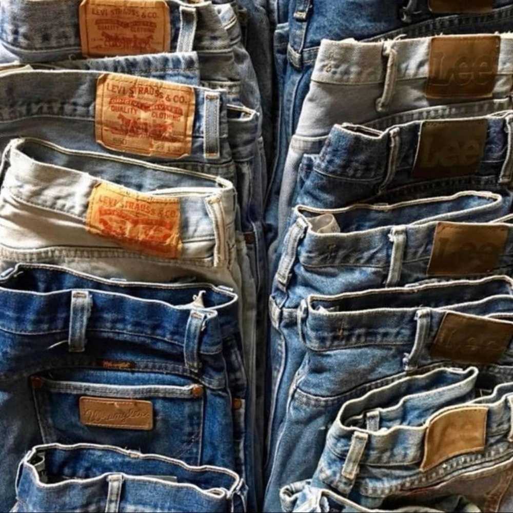 40w 90s Vintage Levi's 550 Jeans - image 9