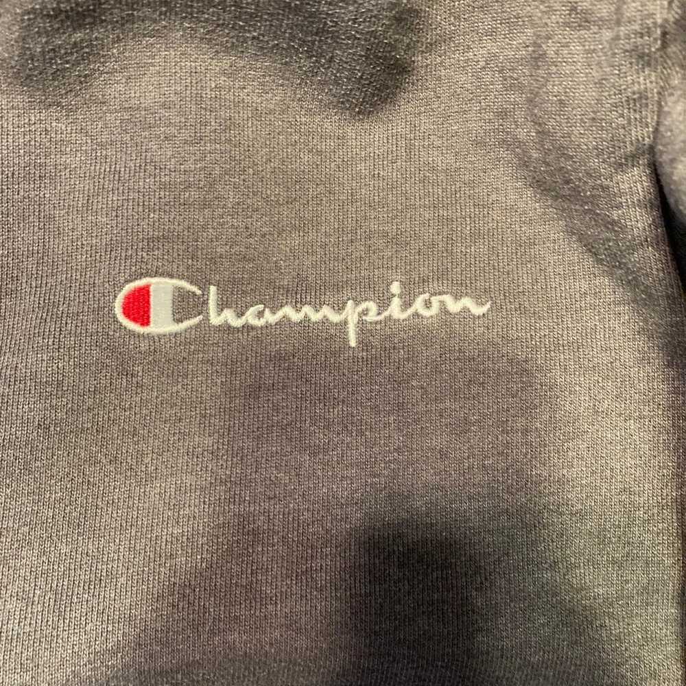 Champion hoodie - image 2