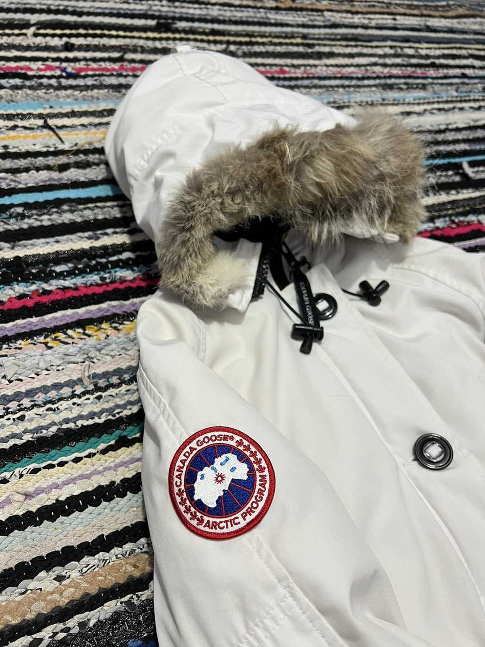 Canada Goose Canada Goose women’s Chilliwack fur … - image 12