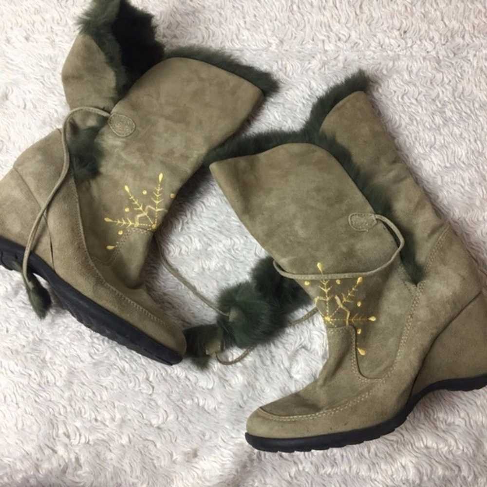 Other Me too suede snowflake boots - image 1