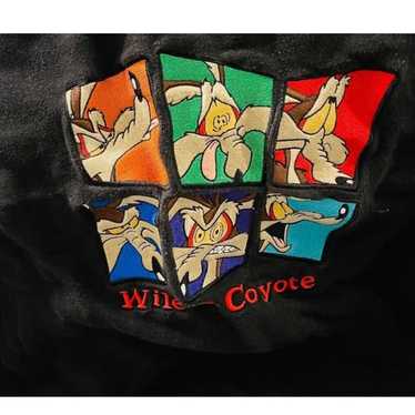 Vintage 1990's Looney Tunes Sweatshirt - image 1