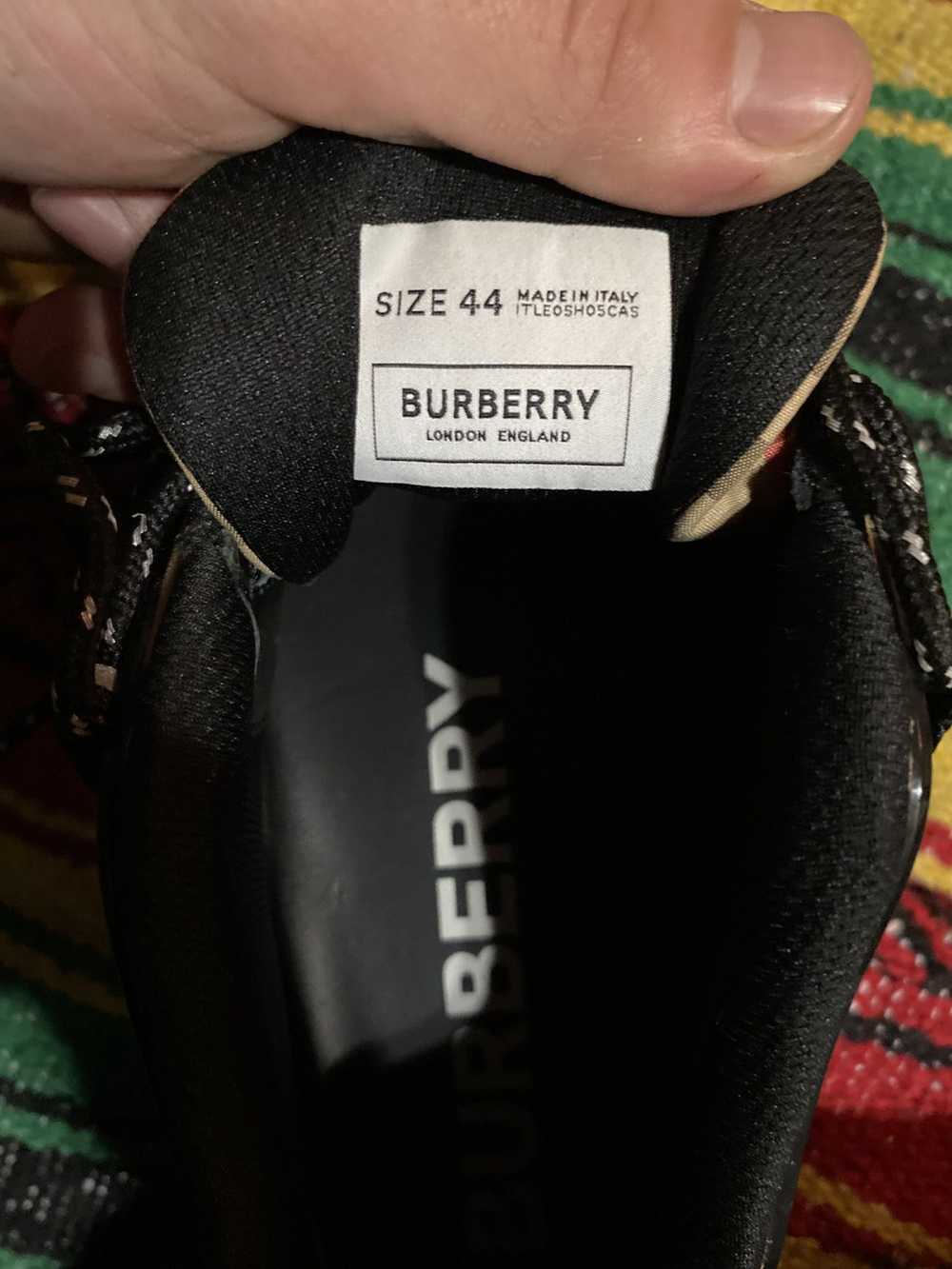 Burberry Burberry plaid rubber boot - image 4