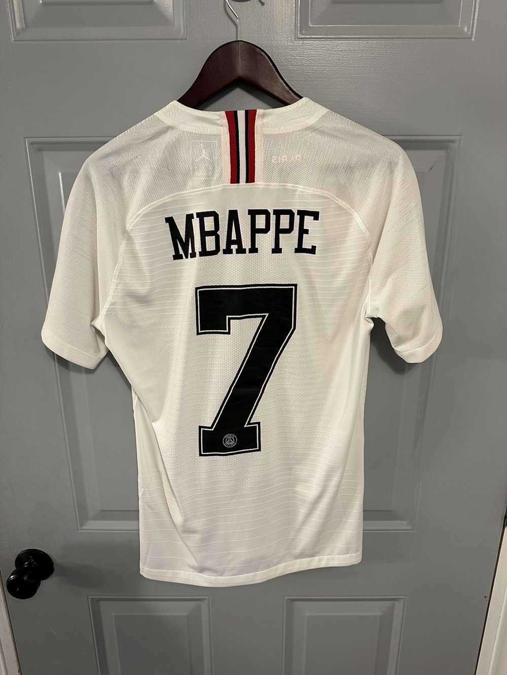kylian mbappe jersey jordan