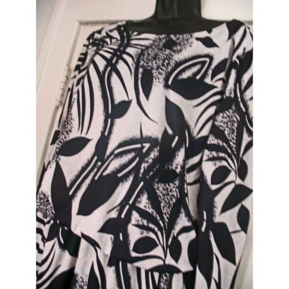 River Togs Black/White Retro Dress Size 24.5 - image 3