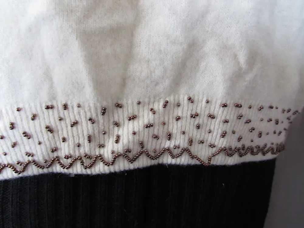 Fabulous Mid-Century Lambswool Beaded Sweater Ris… - image 11