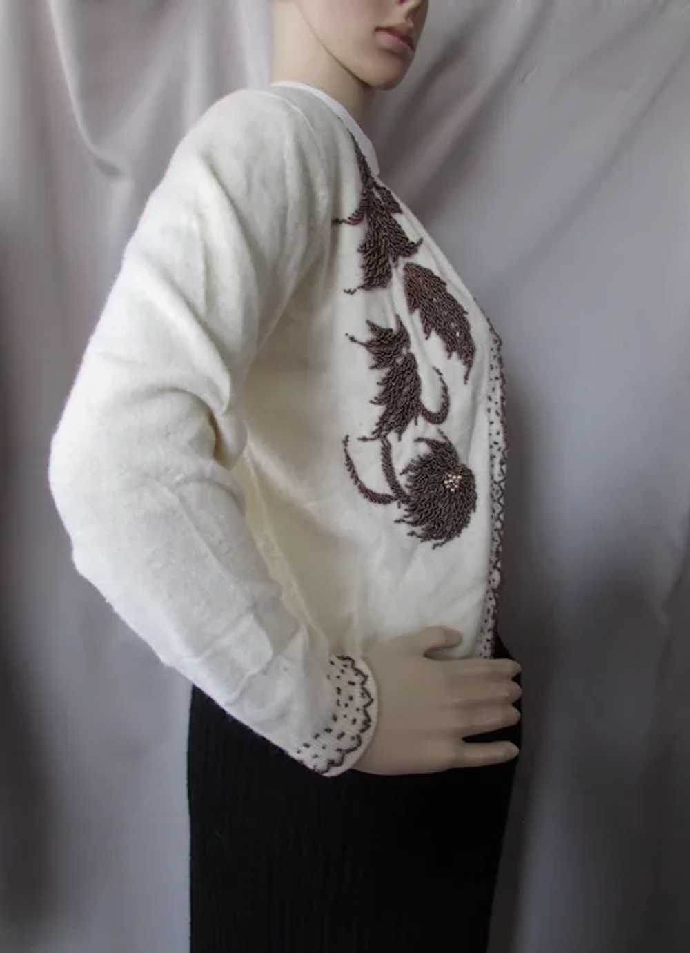 Fabulous Mid-Century Lambswool Beaded Sweater Ris… - image 4