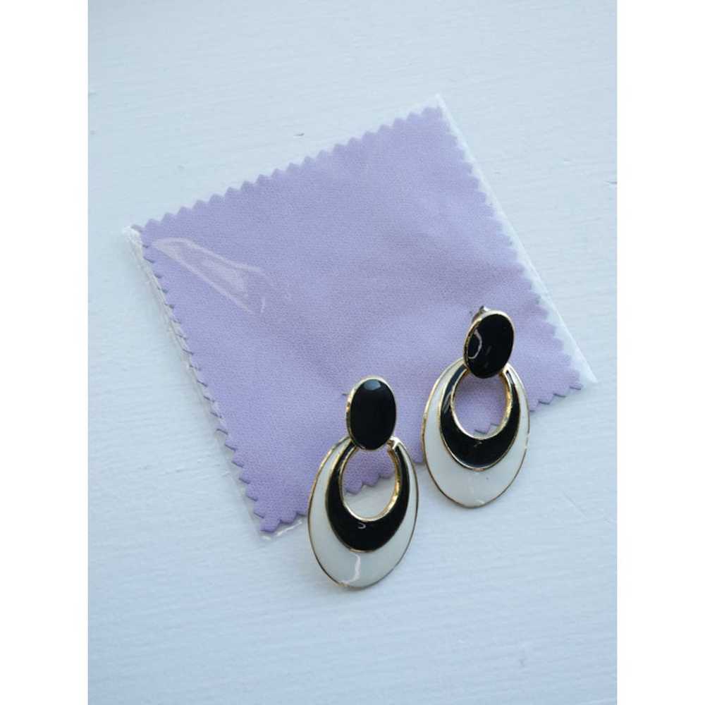 Black and White Door knocker Earrings - image 5