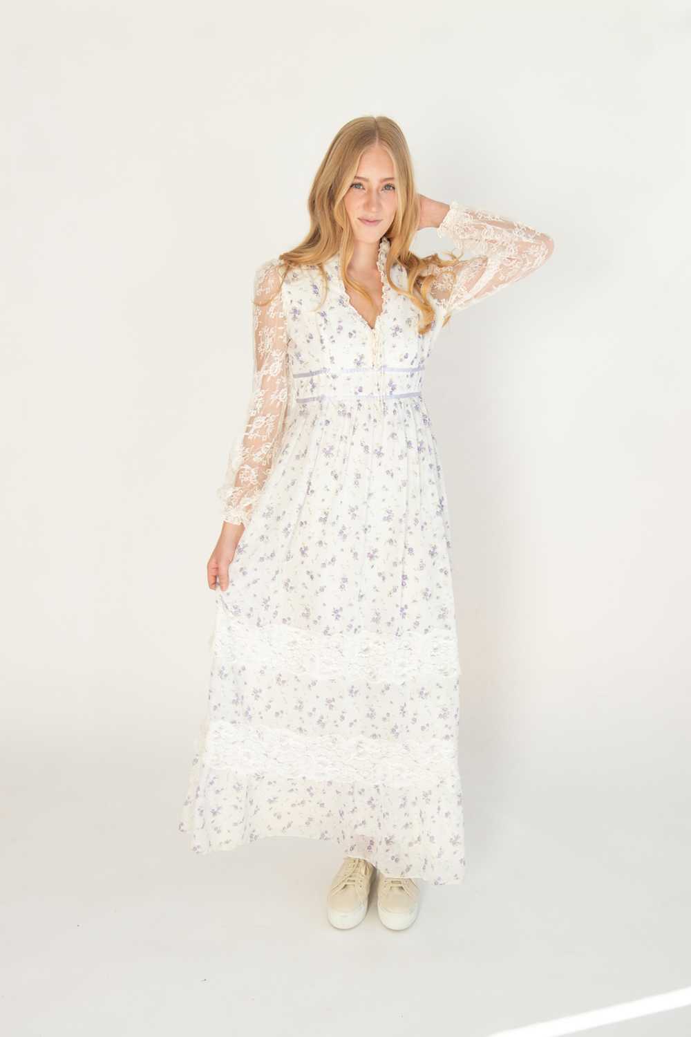 Vintage Union Made Floral Prairie Dress - image 2