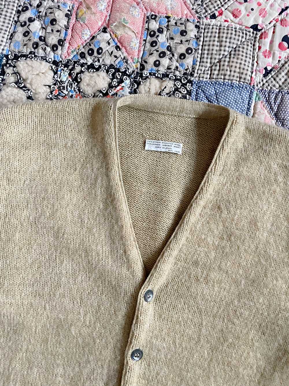 1960s Beige Wool and Mohair Knit Cardigan - image 3
