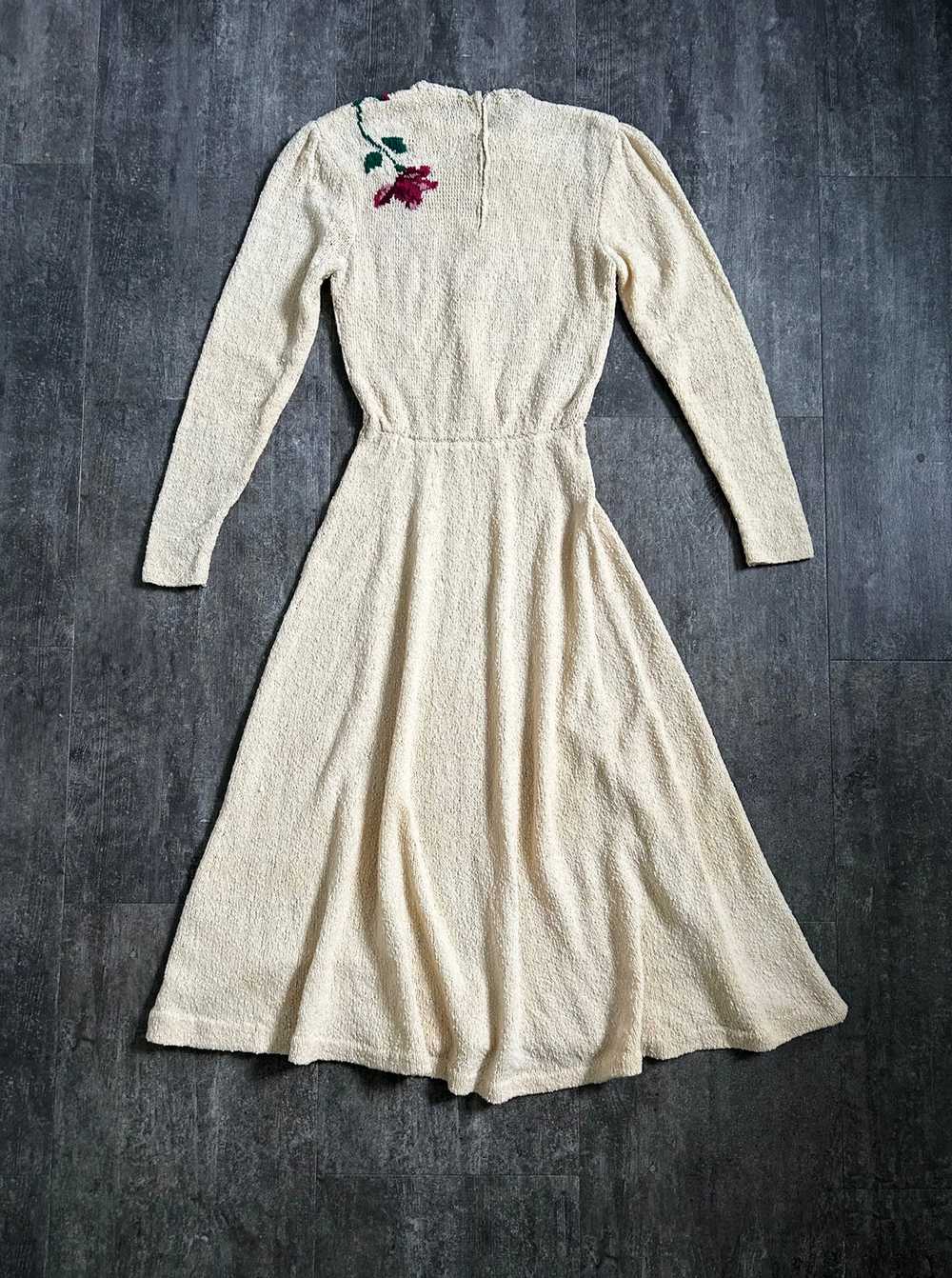 1940s rose knit dress . vintage flower wool knit … - image 3