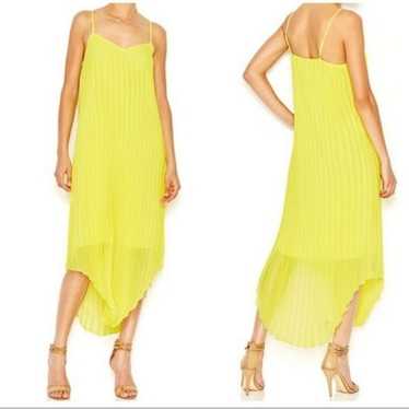 Bar lll Yellow Accordian Pleated Dress - image 1