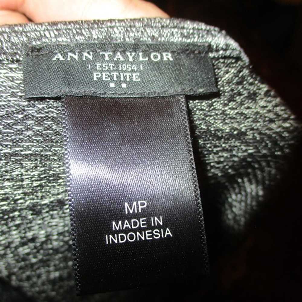 Ann Taylor 3/4 sleeve knit dress - image 10