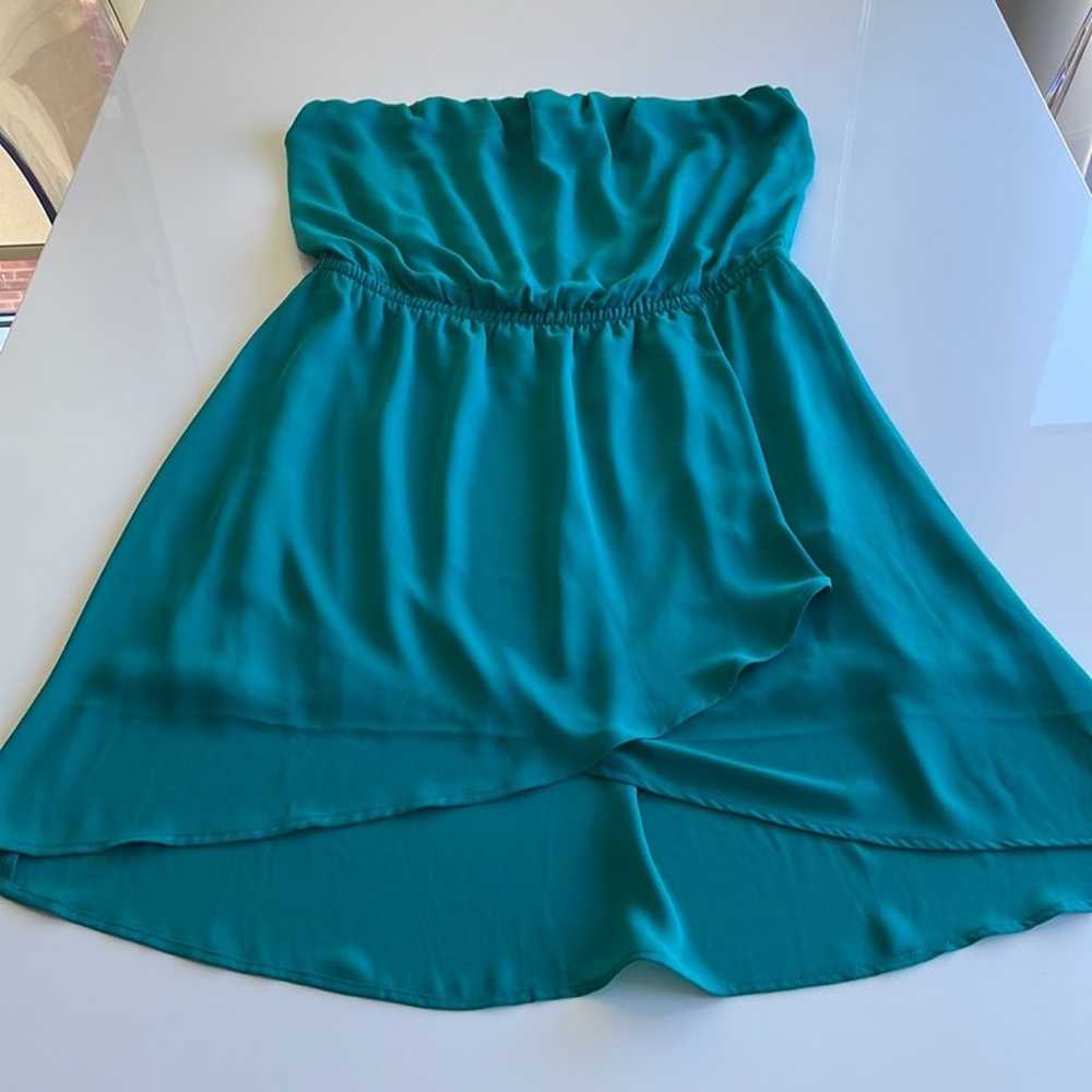 Like New EXPRESS strapless dress, size Large - image 2