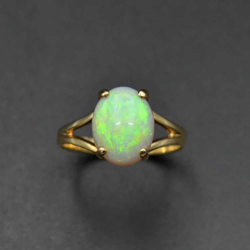 Vintage White Opal and 14k Gold Solitaire Ring - image 4