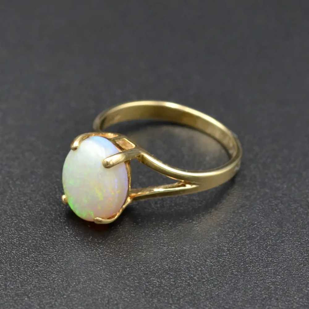 Vintage White Opal and 14k Gold Solitaire Ring - image 8