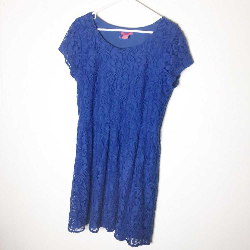 Sunny Leigh Blue Lace Midi Dress - image 1