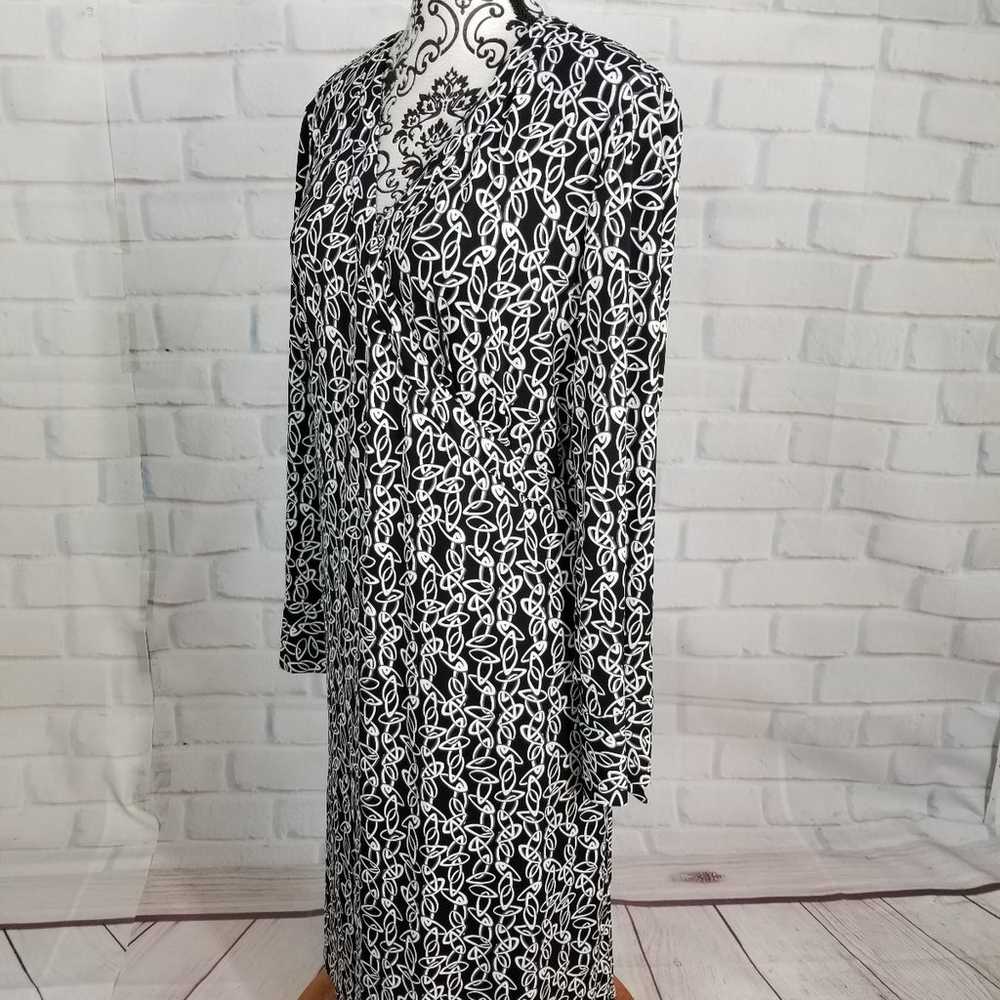 INC women's long sleeve stretch knit geometric pr… - image 8