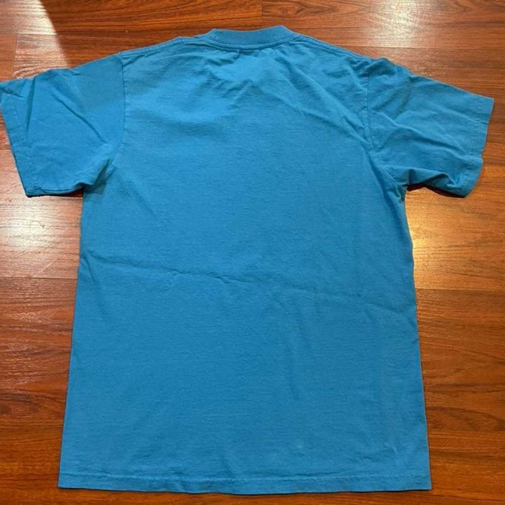 SPORTY AND RICH SUN CLUB TEE FRENCH BLUE SZ S - image 4