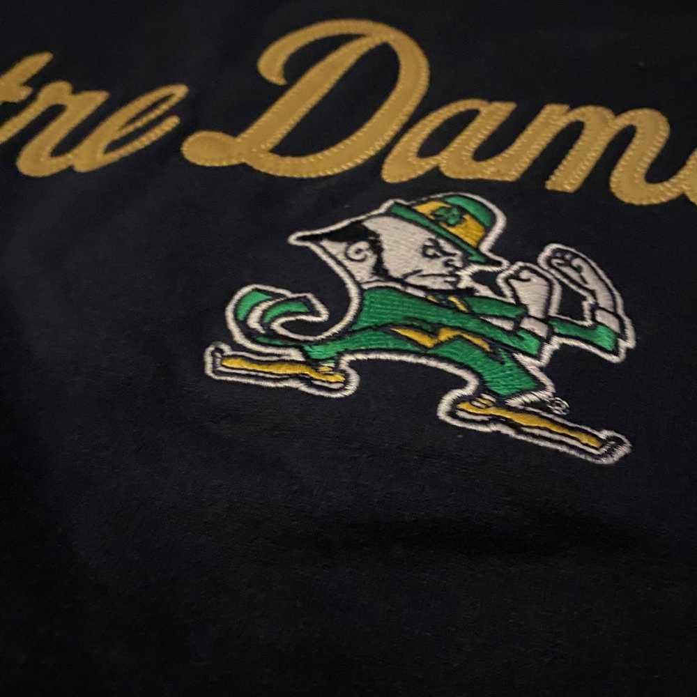 Vintage NCAA Notre Dame Champion Sweatshirt - image 2