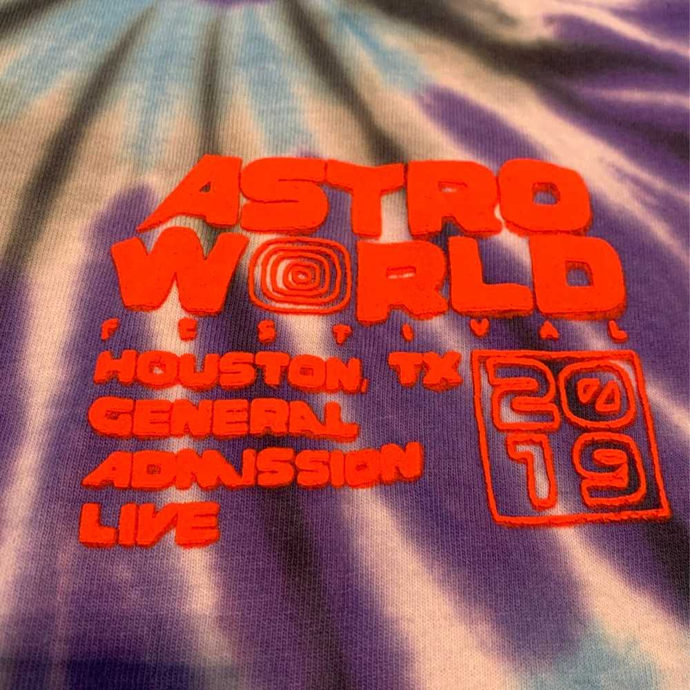 Astro world shirt sz M - image 2