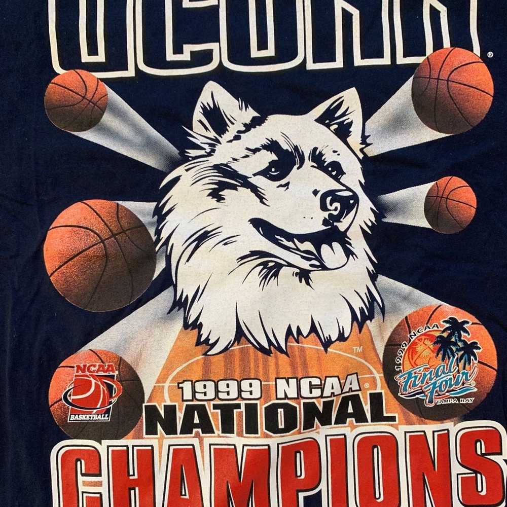 Vintage UConn Basketball 1999 Championship Shirt … - image 2