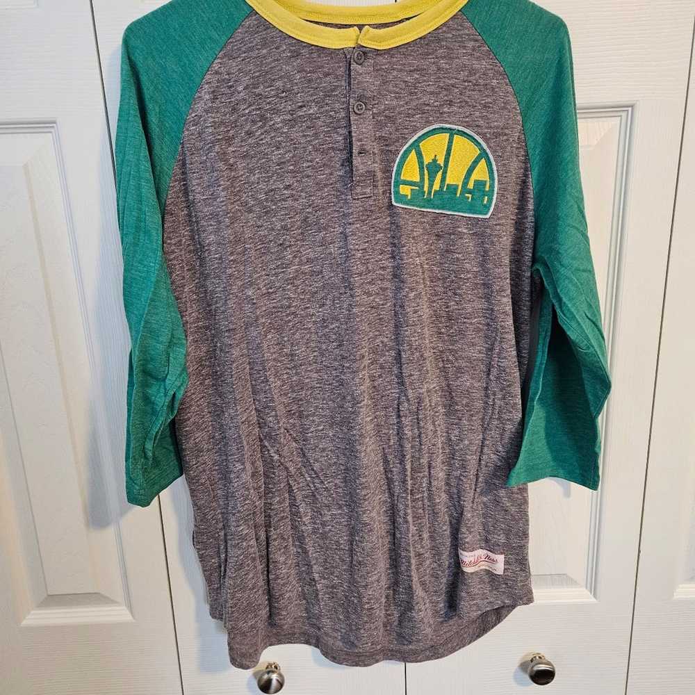 Seattle supersonics Mitchell and ness Henley 3/4 … - image 1