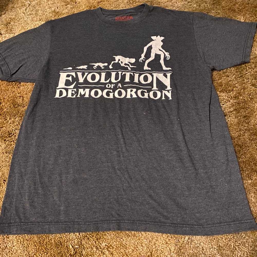 Stranger things demogorgon Tshirt - image 1