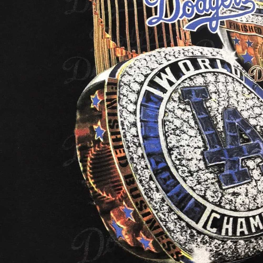 On hold Dodgers 2020 championship t-shirt Large - image 5