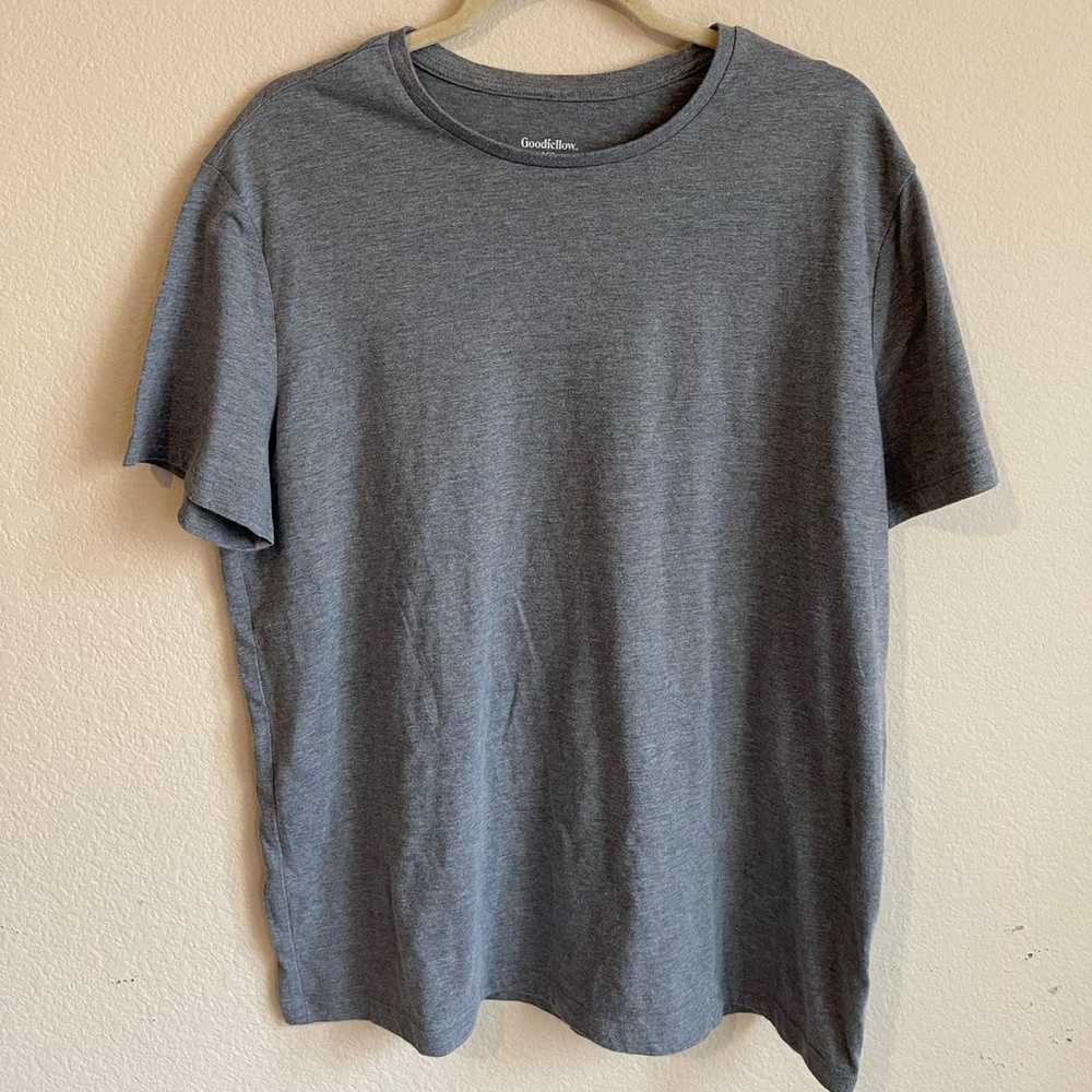 Mens XL t shirts (5 shirts) - image 9