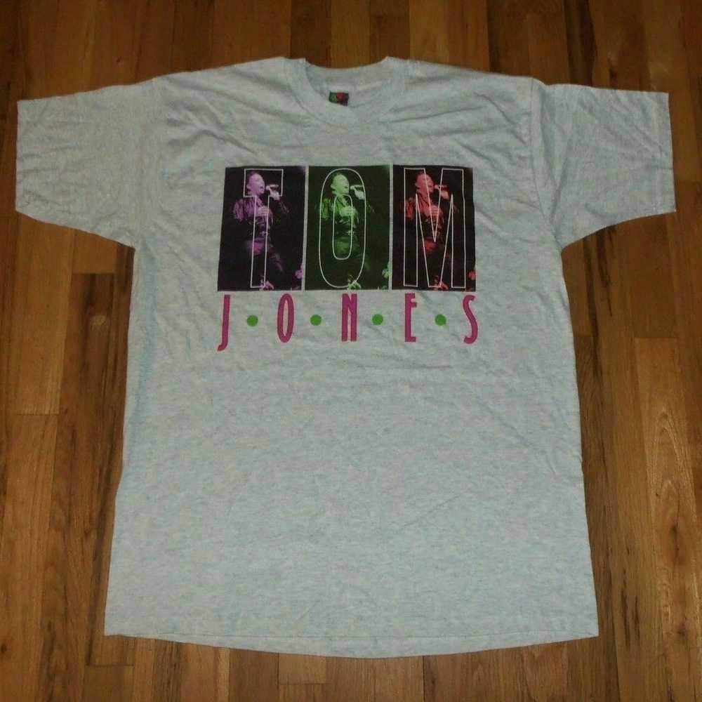 vintage Tom Jones World Tour t shirt - image 2