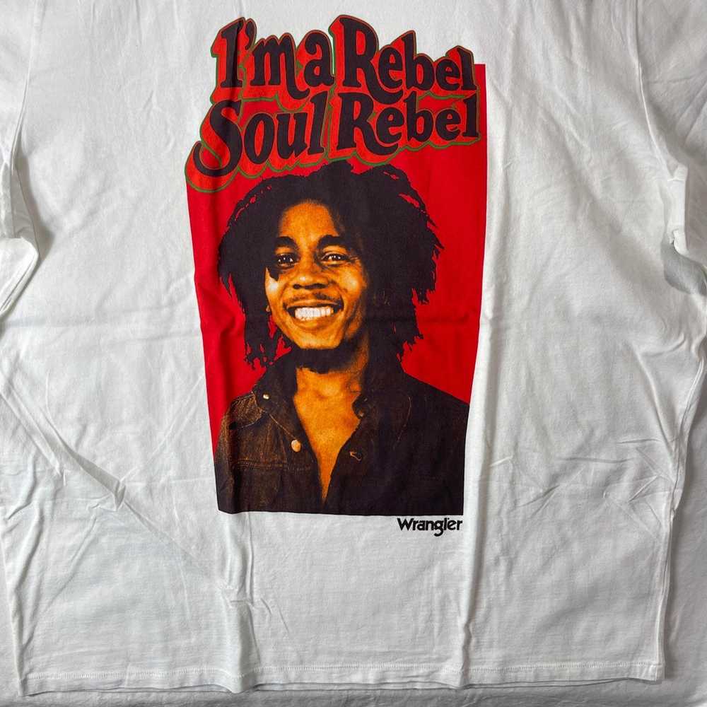 Wrangler x Bob Marley ‘I’m A Soul Rebel’ Graphic … - image 5