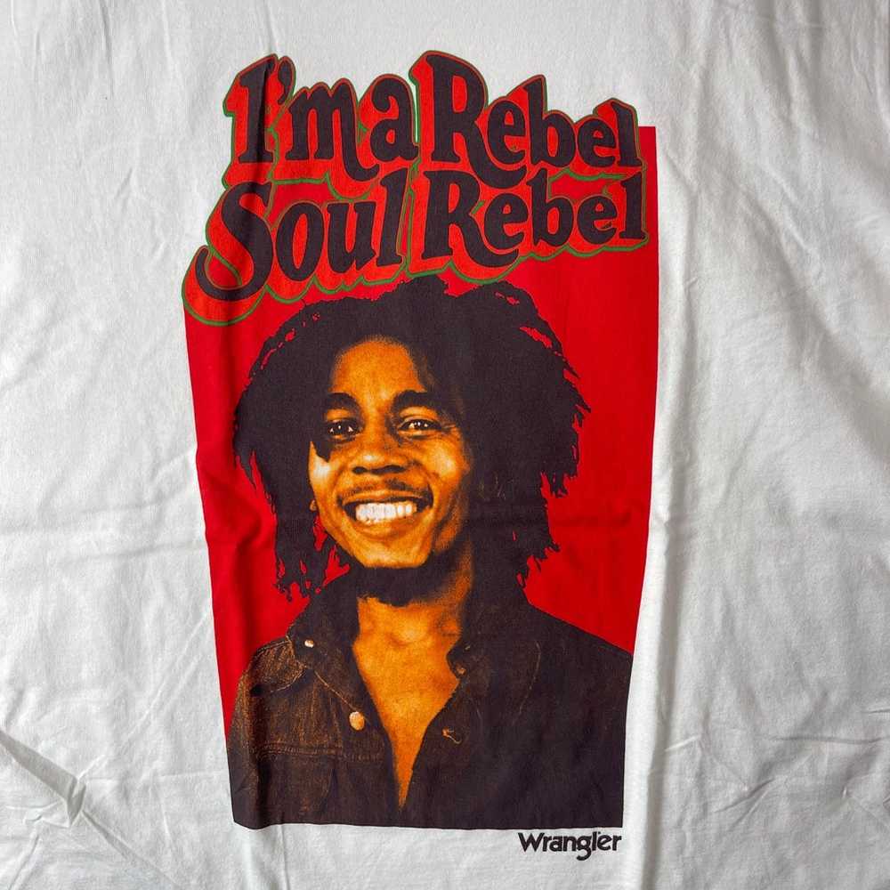 Wrangler x Bob Marley ‘I’m A Soul Rebel’ Graphic … - image 6