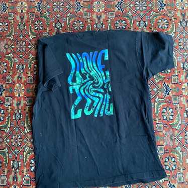 Vintage wave zone shirt