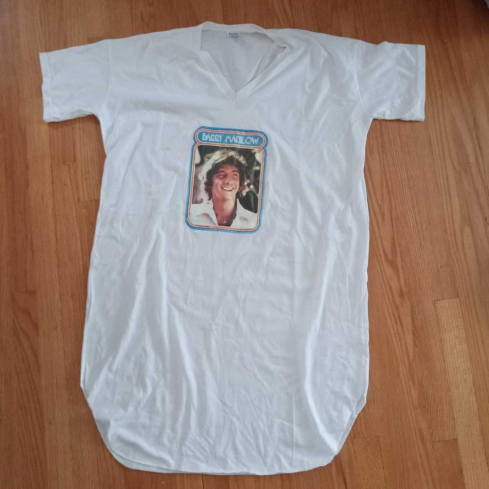 Vintage Barry Manilow Nightgown Oversized Tshirt - image 4