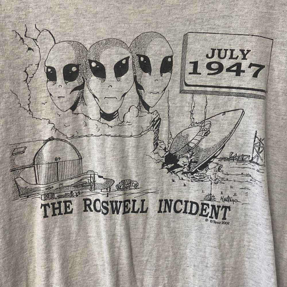 Vintage Alien roswell T-Shirt UFO Gildan Ultra Co… - image 2