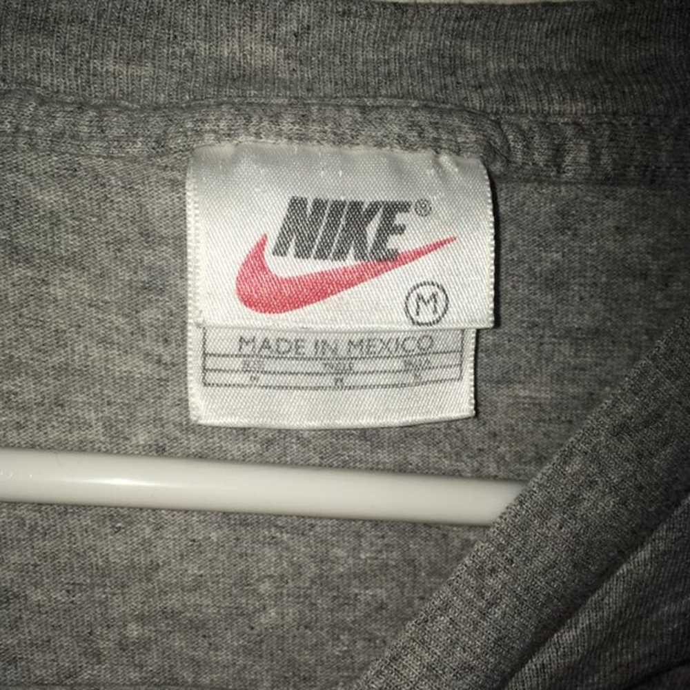 Nike shirt - image 4