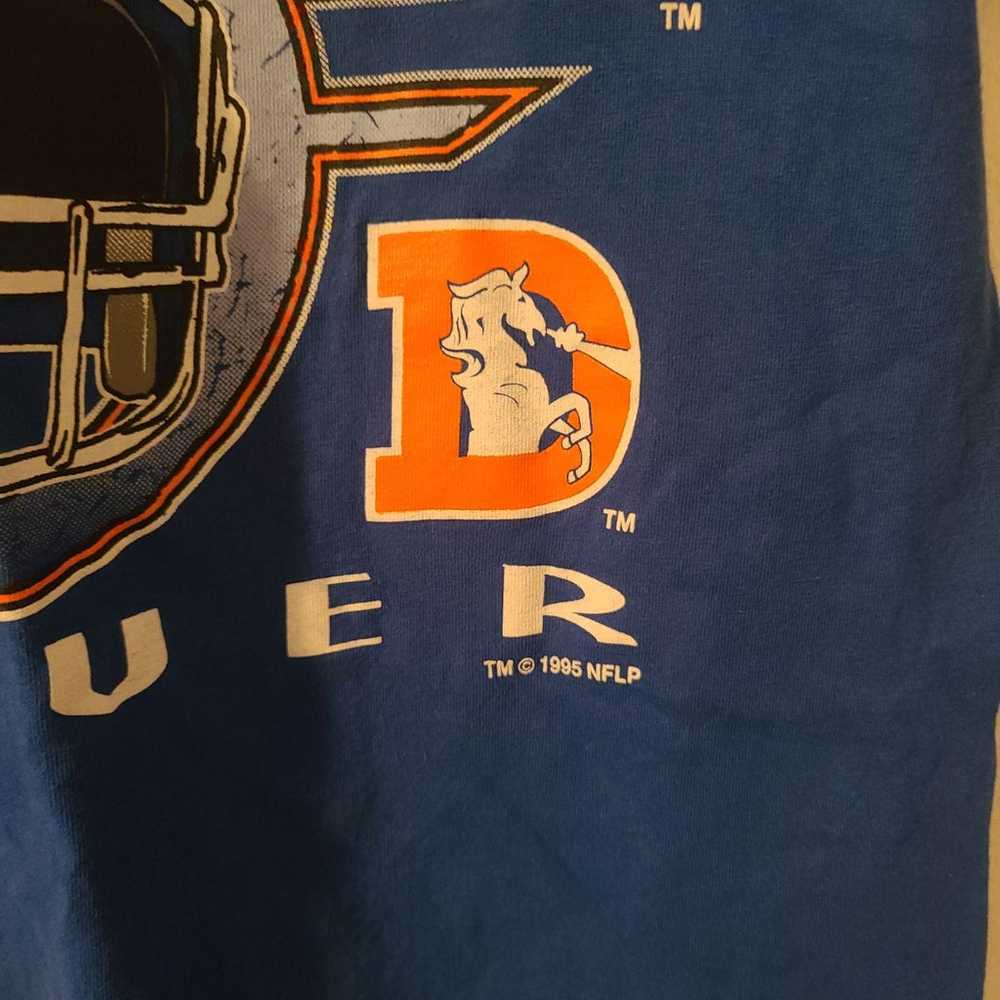 Denver Broncos Shirt - image 3