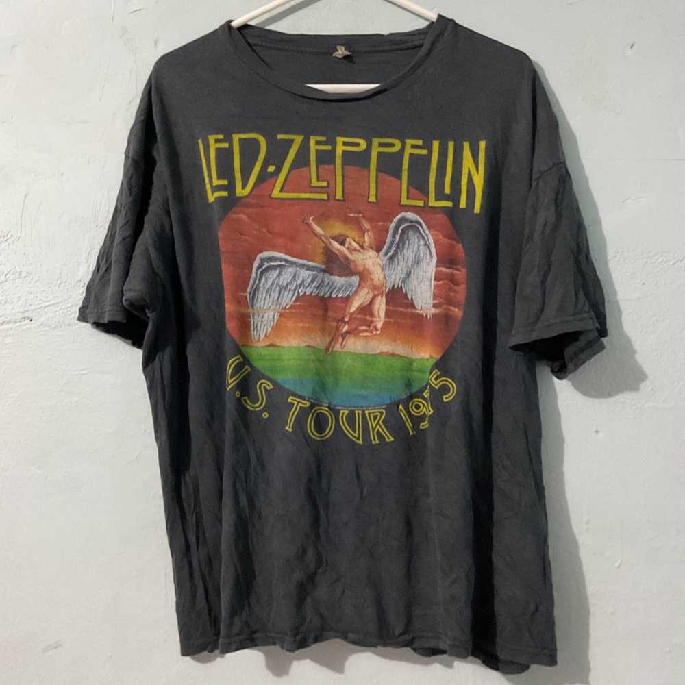 Led Zeppelin - image 1