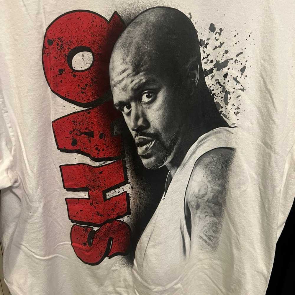 White Red and Black NBA Shaq T-Shirt Shaquille O'… - image 1