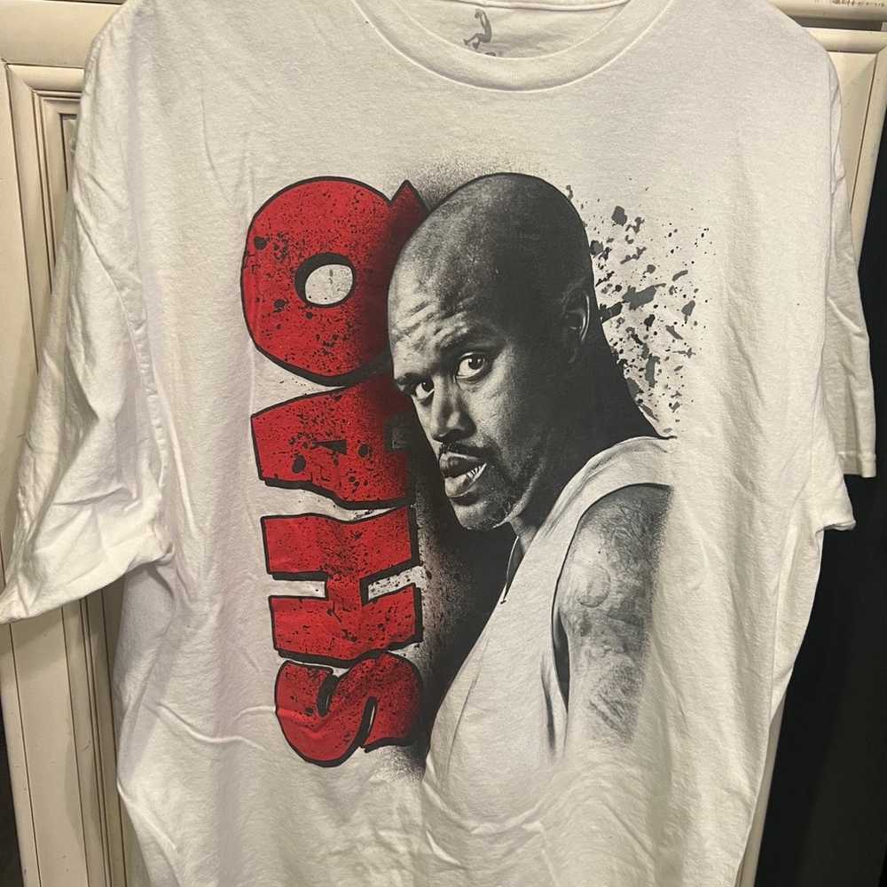 White Red and Black NBA Shaq T-Shirt Shaquille O'… - image 2